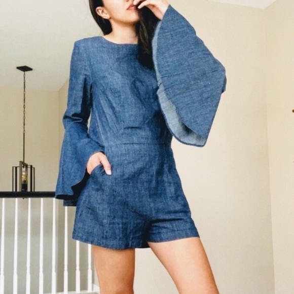 💙SUGAR + LIPS💙ANGEL SLEEVE CHAMBRAY ROMPER💙 - Picture 3 of 8